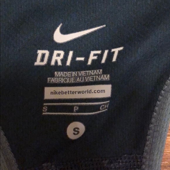 Nike tank top. Size S - Picture 3 of 4